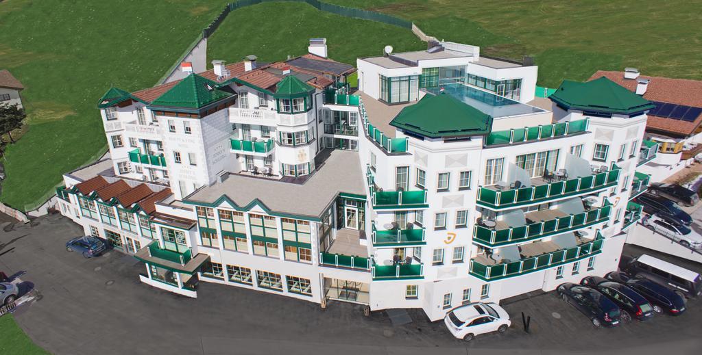 Hotel Jennys Schloessl Serfaus Exterior foto